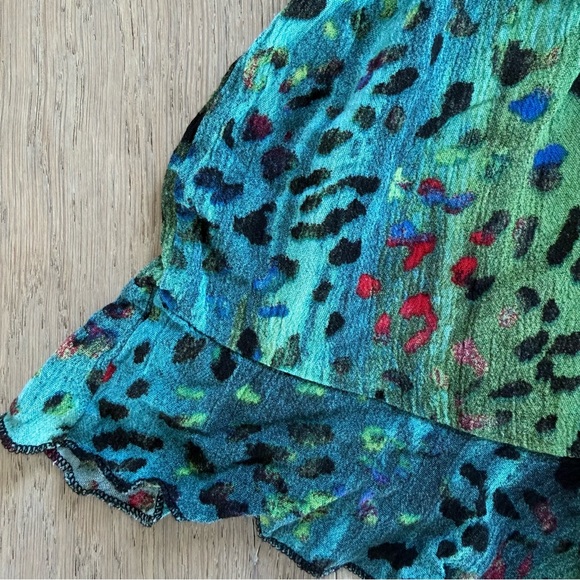 Women’s Green Leopard Print Ruffle Shorts // Size S - Picture 4 of 8